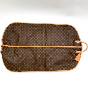 Louis Vuitton Carryall Hanging Garment Cover